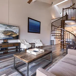 **newly Remodeled** Steps To Kamaole 3 Beach! Apartment
